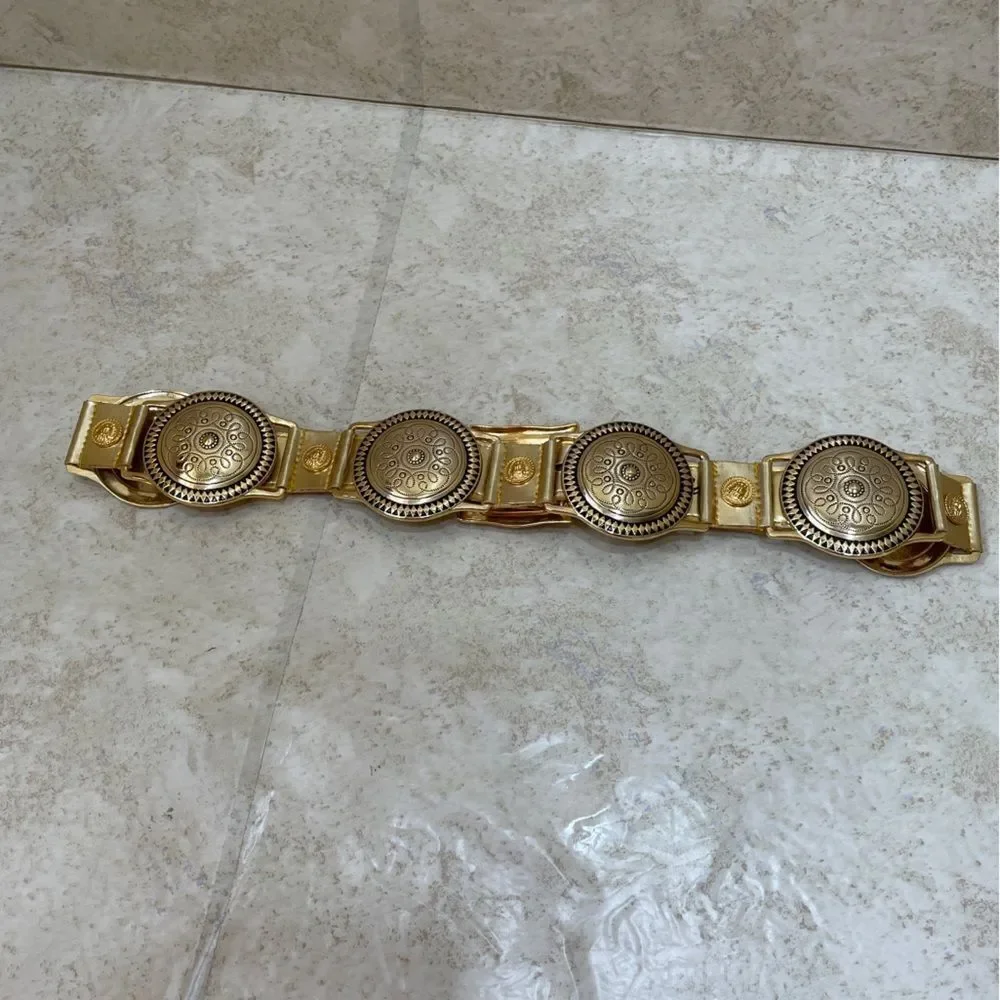 CAPTIVA COLLECTIBLES GOLD‎ MEDALLION BELT IN PU SPLIT LEATHER